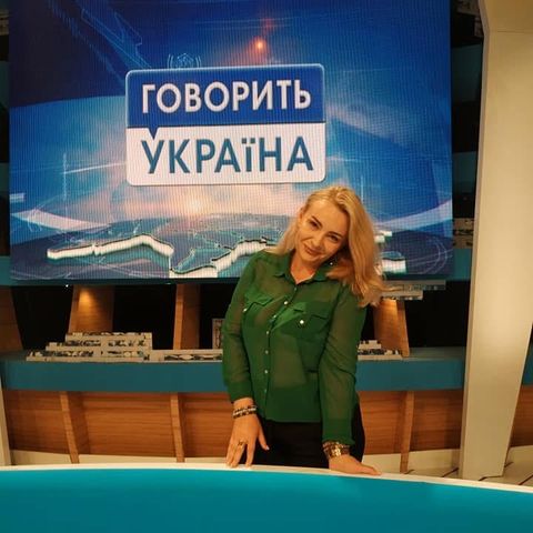 Анна Долід у студії телепроекту «Говорить Україна»